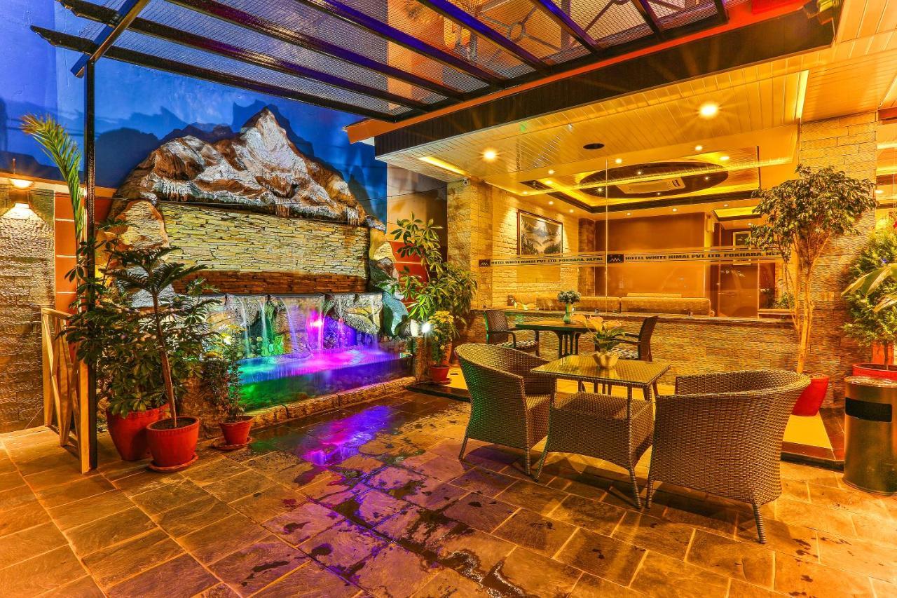 Hotel White Himal Pókhara Exteriér fotografie